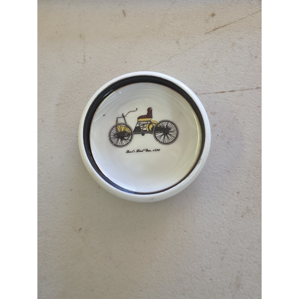 vintage FORD'S FIRST CAR 1896 23K GOLD PLATED PLATE,#59 U GOOD CONDITION